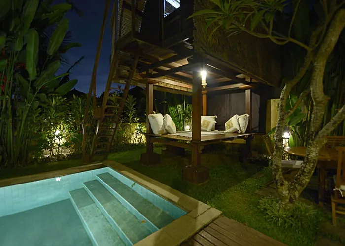 Traditional 2br Private Pool In The Heart Of Canggu, Berawa ヴィラ *