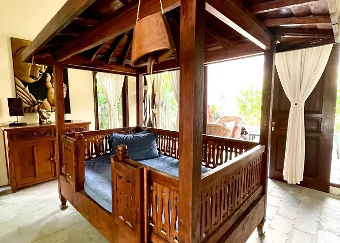 Traditional 2br Private Pool In The Heart Of Canggu, Berawa *